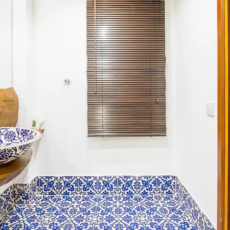4 Bedroom Luxury -water Slide, Indoor Pool, Sauna Villa *