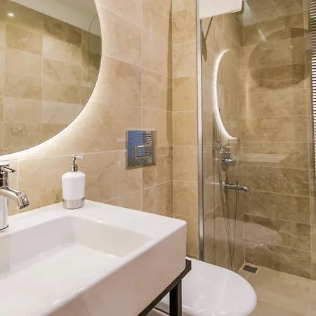 Villa 4 Bedroom Luxury -water Slide, Indoor Pool, Sauna *