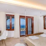 4 Bedroom Luxury -water Slide, Indoor Pool, Sauna *
