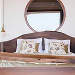 Villa 4 Bedroom Luxury -water Slide, Indoor Pool, Sauna *