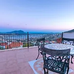 Villa 4 Bedroom Luxury -water Slide, Indoor Pool, Sauna *