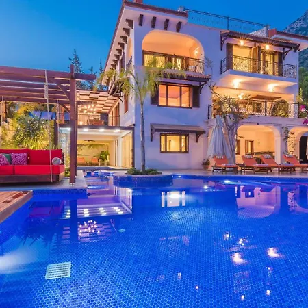 4 Bedroom Luxury 1210 Villa Kalkan