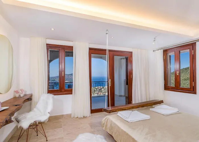 4 Bedroom Luxury -water Slide, Indoor Pool, Sauna *