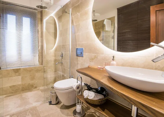 4 Bedroom Luxury -water Slide, Indoor Pool, Sauna Kalkan