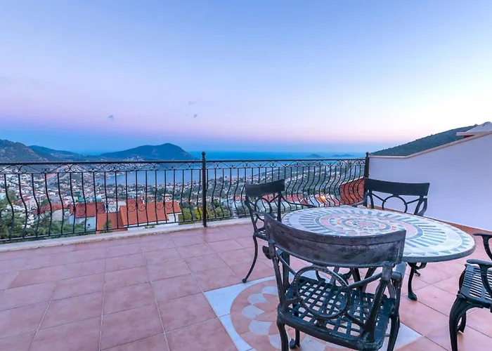 Villa 4 Bedroom Luxury -water Slide, Indoor Pool, Sauna *