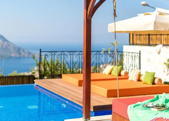 4 Bedroom Luxury -water Slide, Indoor Pool, Sauna