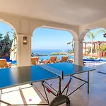 빌라 4 Bedroom Luxury -water Slide, Indoor Pool, Sauna